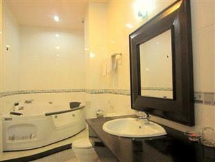 Khách sạn Vien Dong 2 *